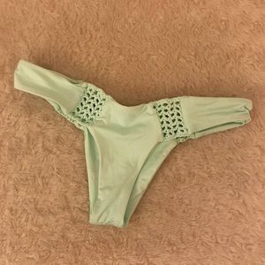 Frankie’s Bikinis bottoms